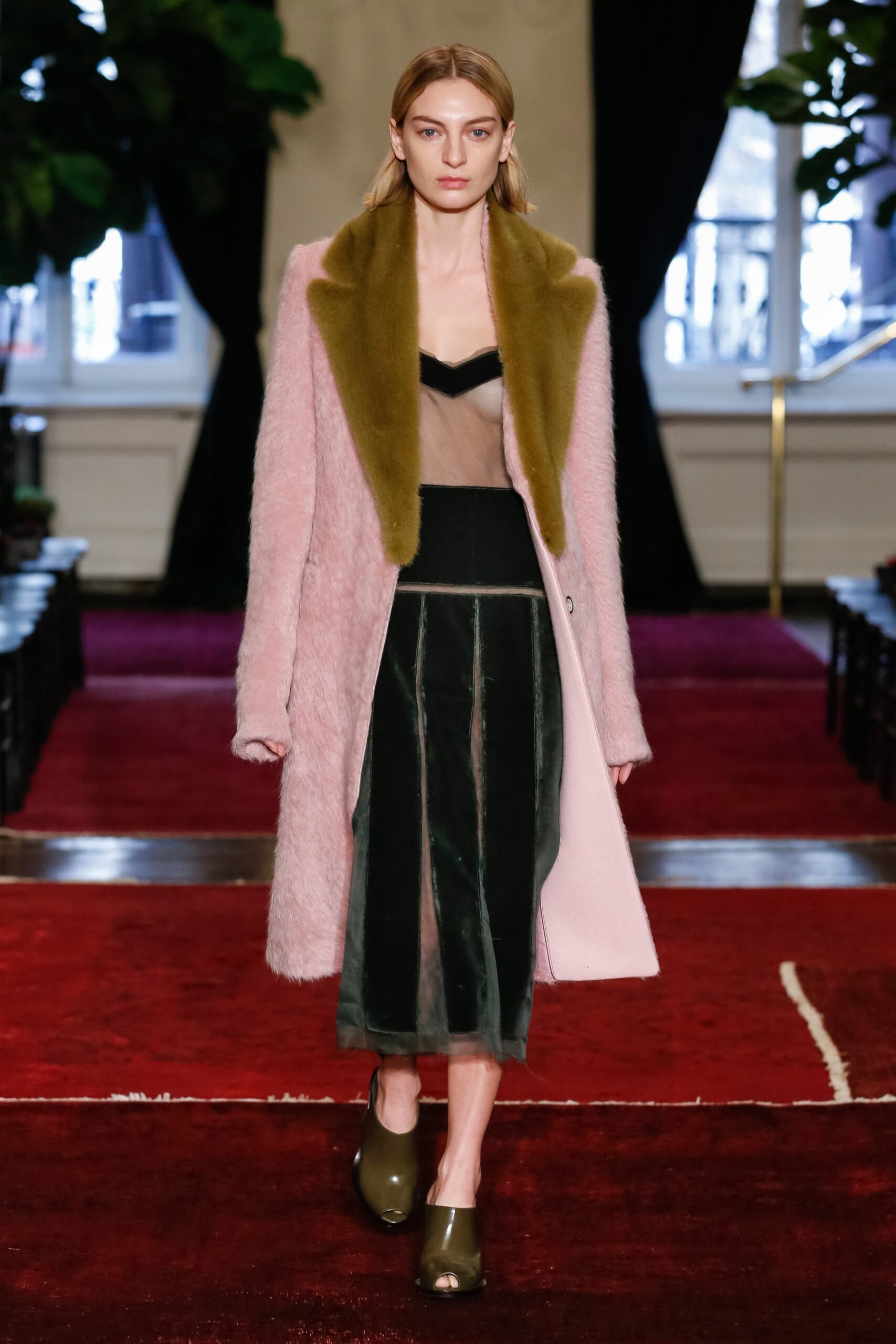 Marina Moscone F/W 20 Look 20