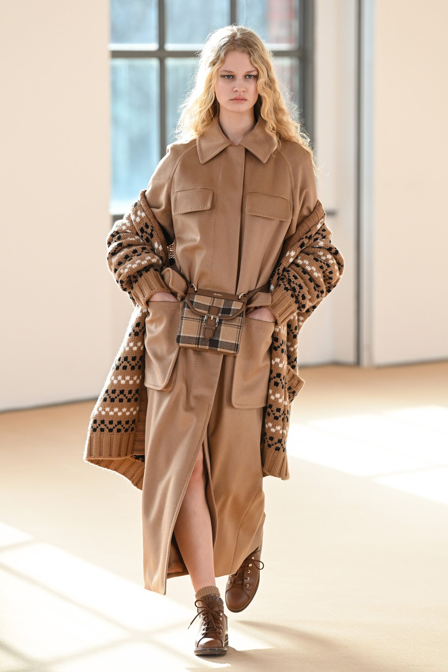 Max Mara F/W 21 Look 20