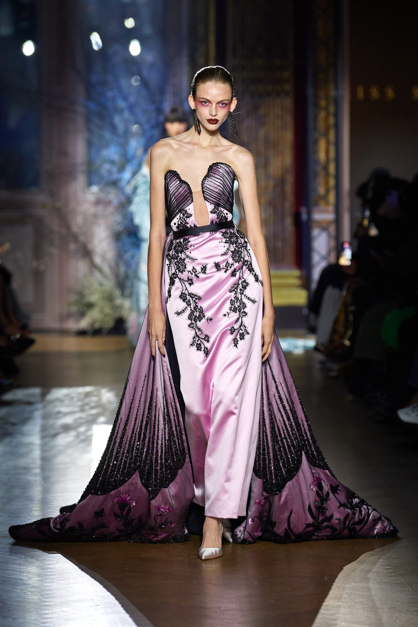 Miss Sohee S/S 23 Couture Look 20