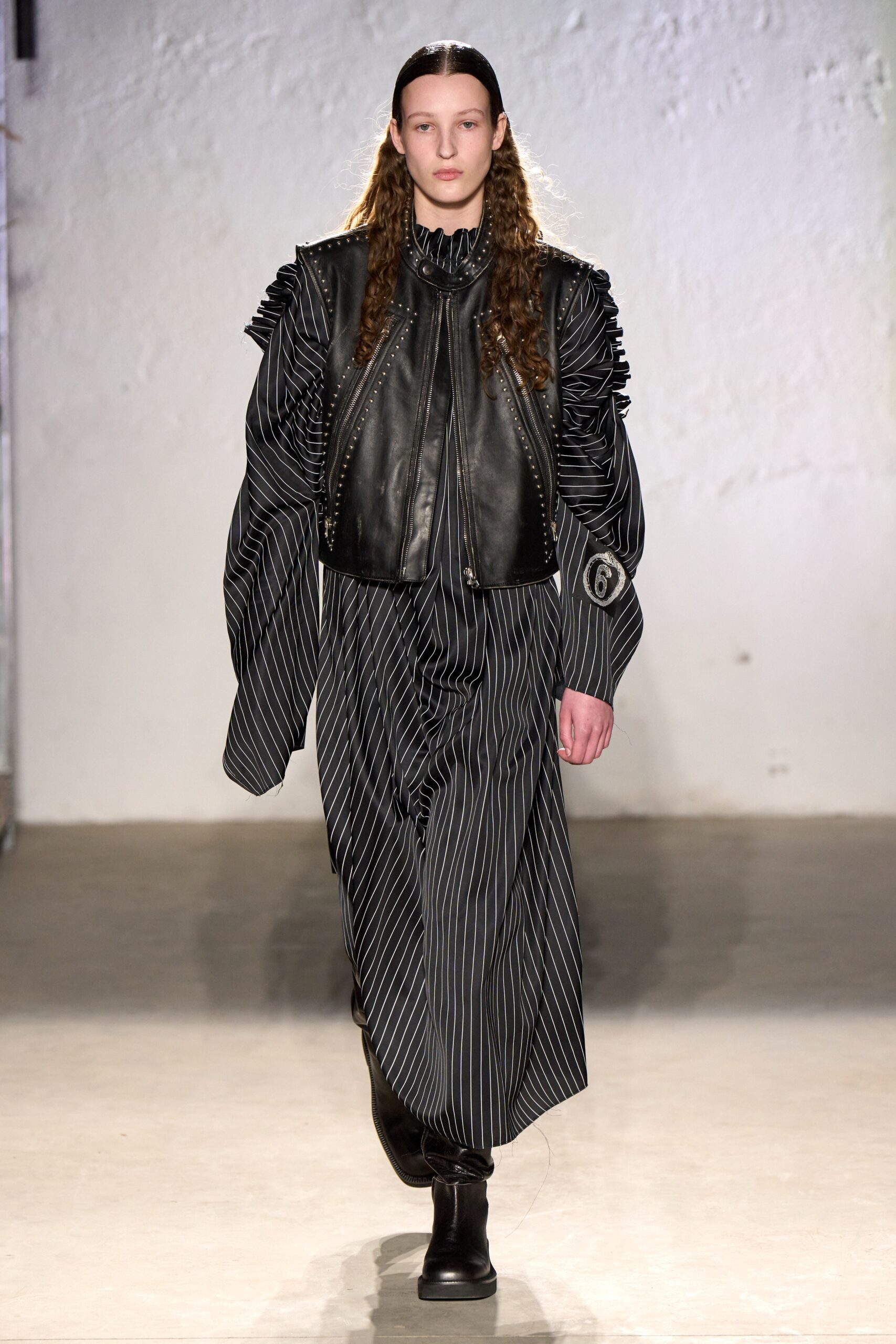 MM6 Maison Margiela F/W 22 Menswear Look 20