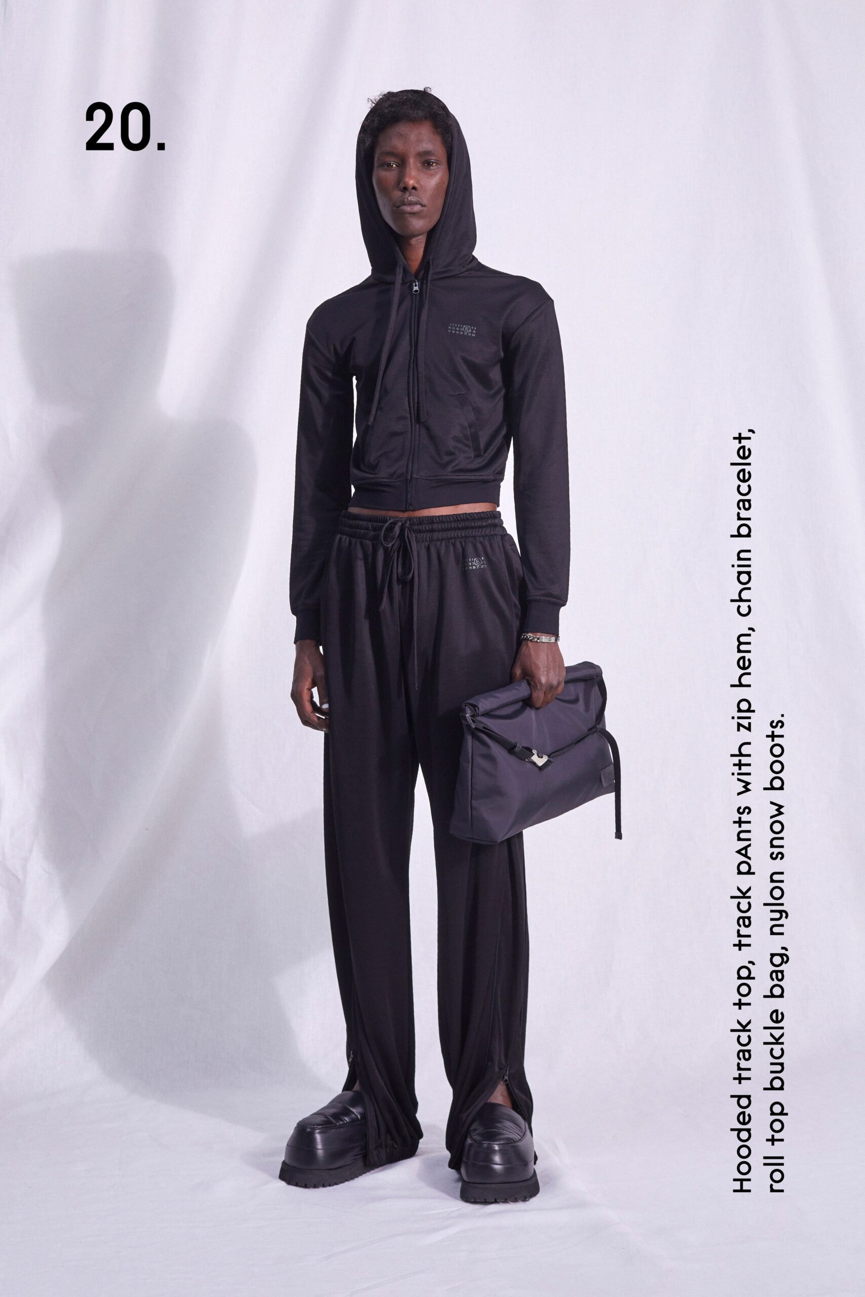 MM6 Maison Margiela F/W 23 Look 20