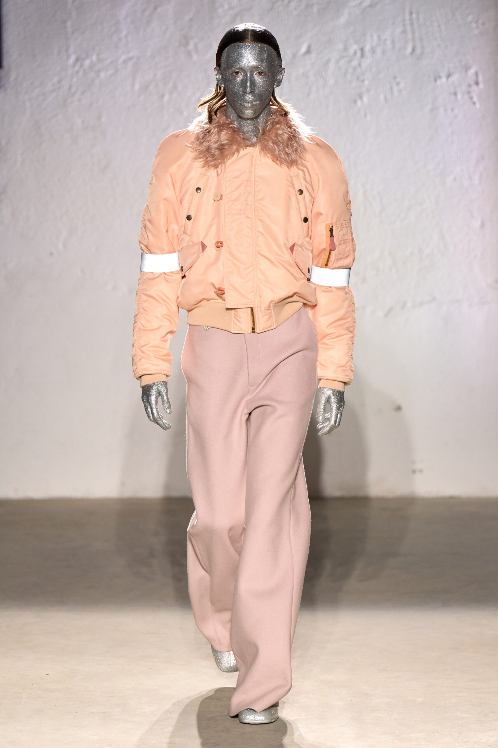 MM6 Maison Margiela F/W 22 Menswear Look 22