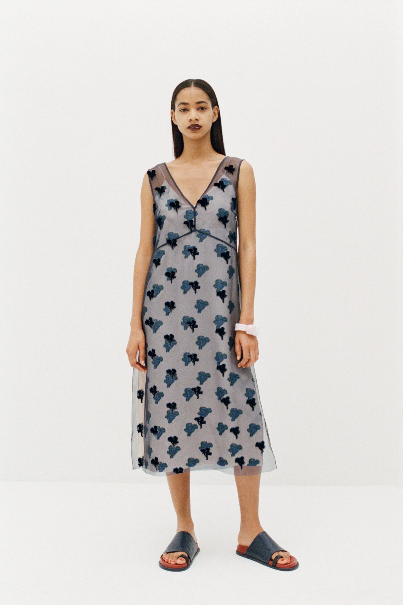 Marina Moscone Resort 20 Look 23