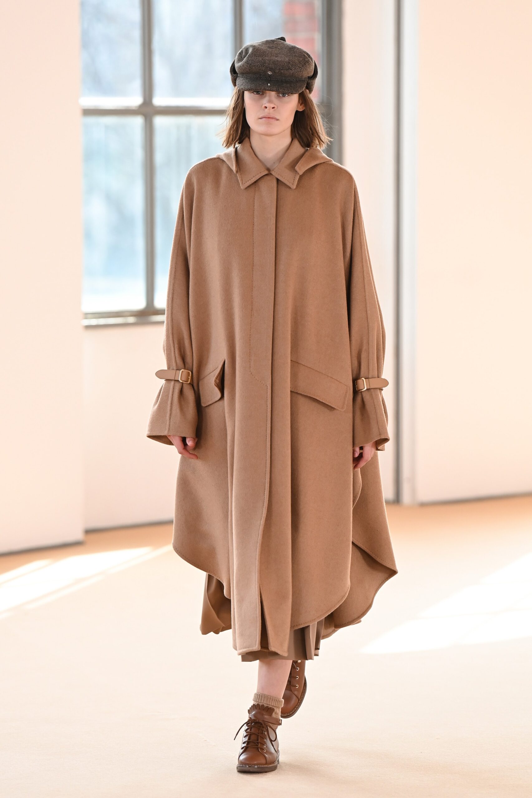 Max Mara F/W 21 Look 23