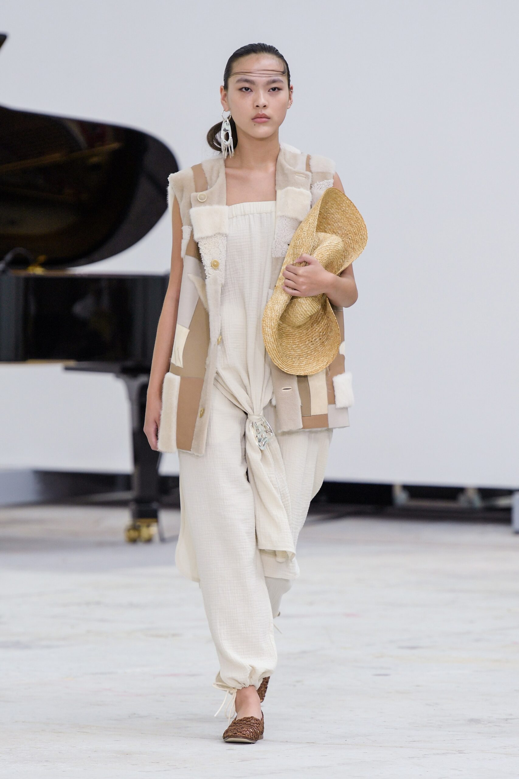 Mark Kenly Domino Tan Copenhagen S/S 21 Look 24