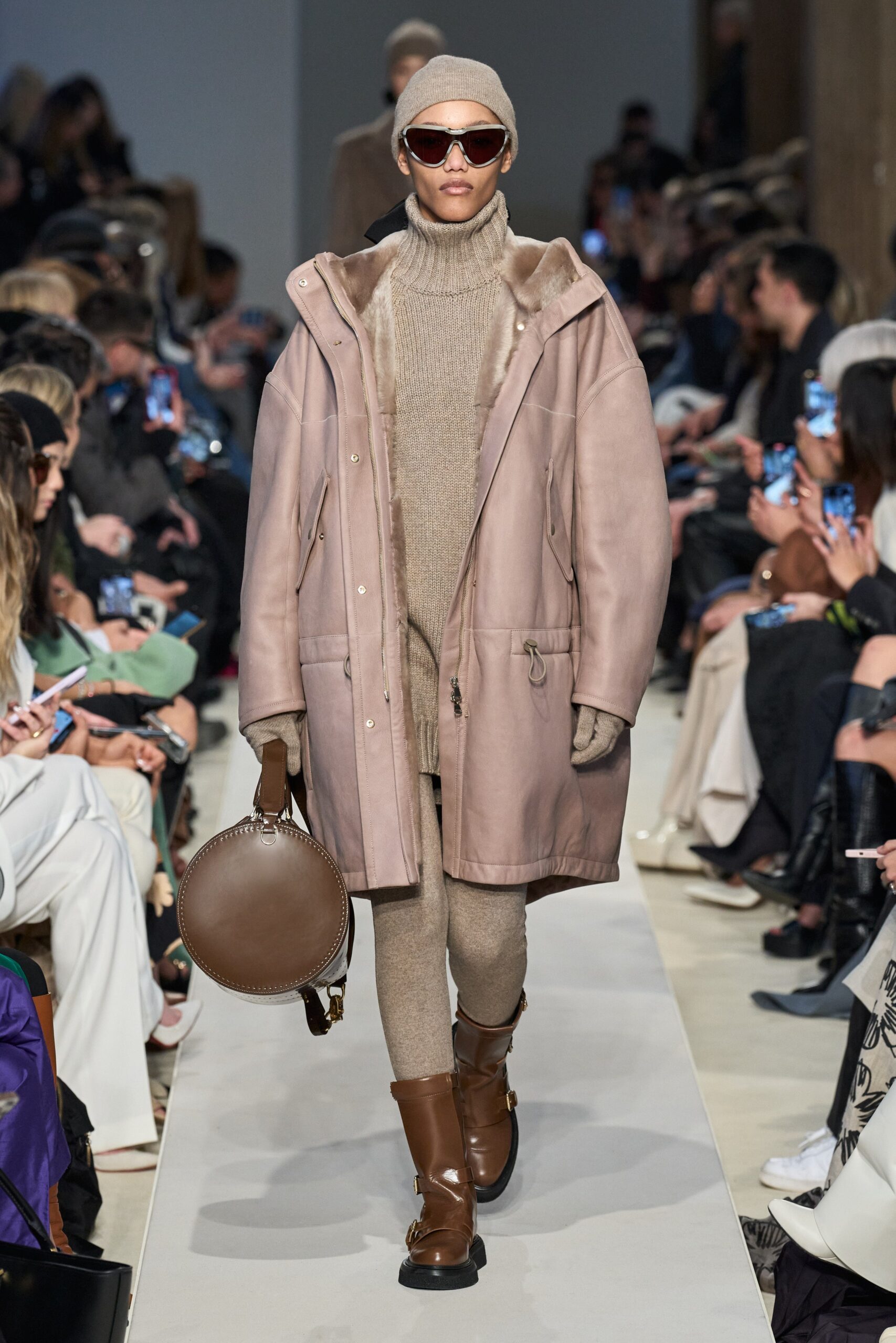 Max Mara F/W 23 Look 24