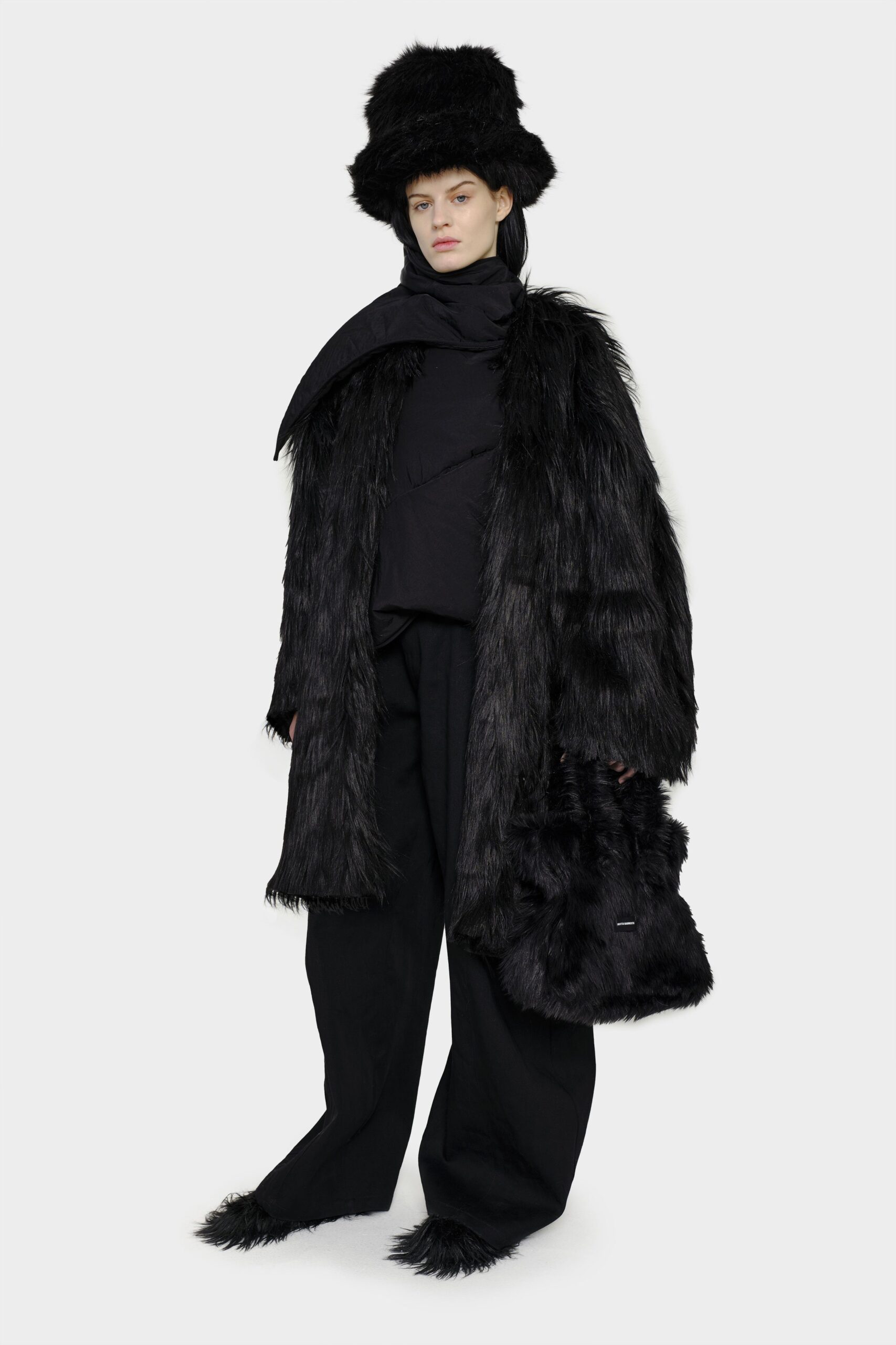 Melitta Baumeister F/W 22 Look 25