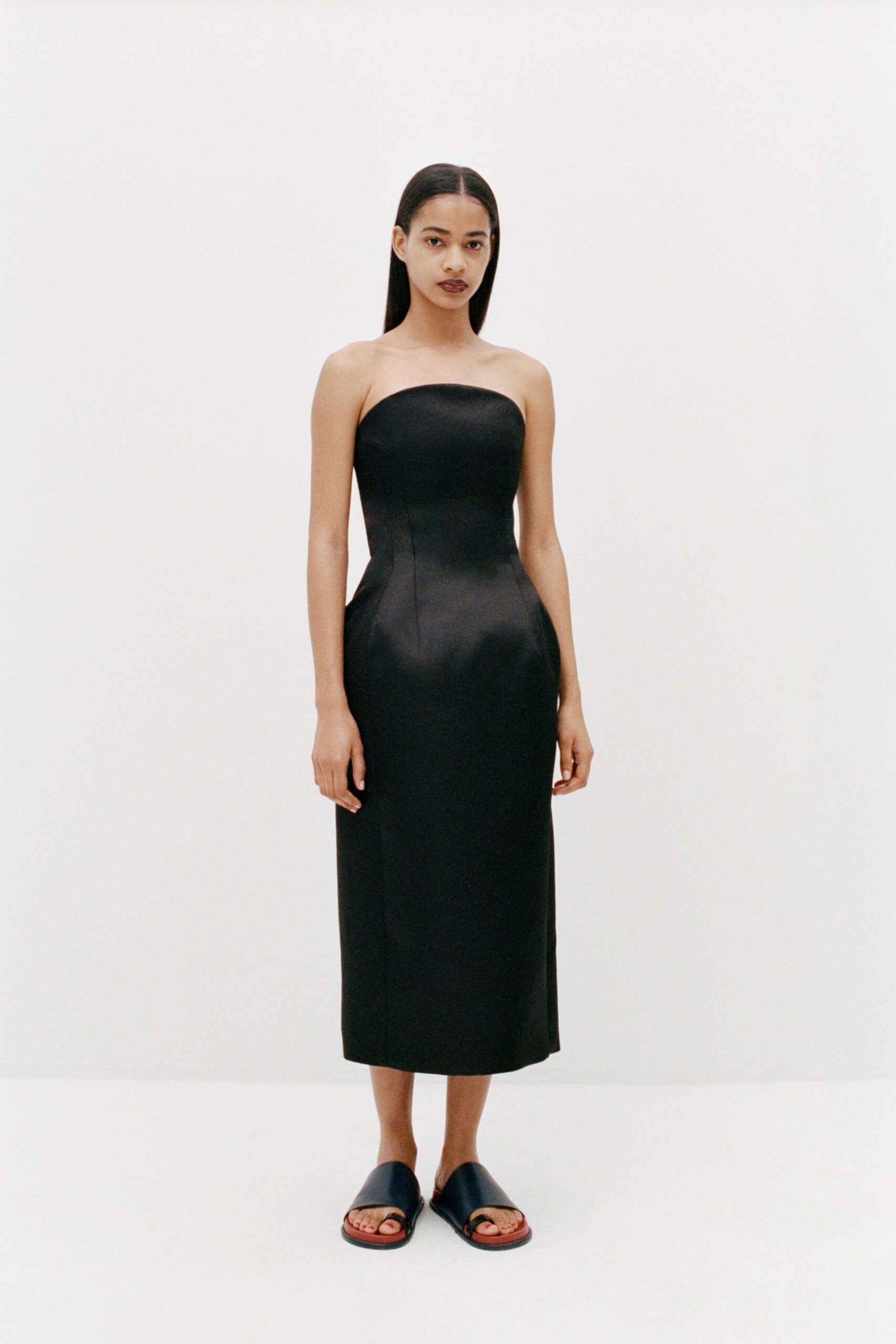 Marina Moscone Resort 20 Look 26