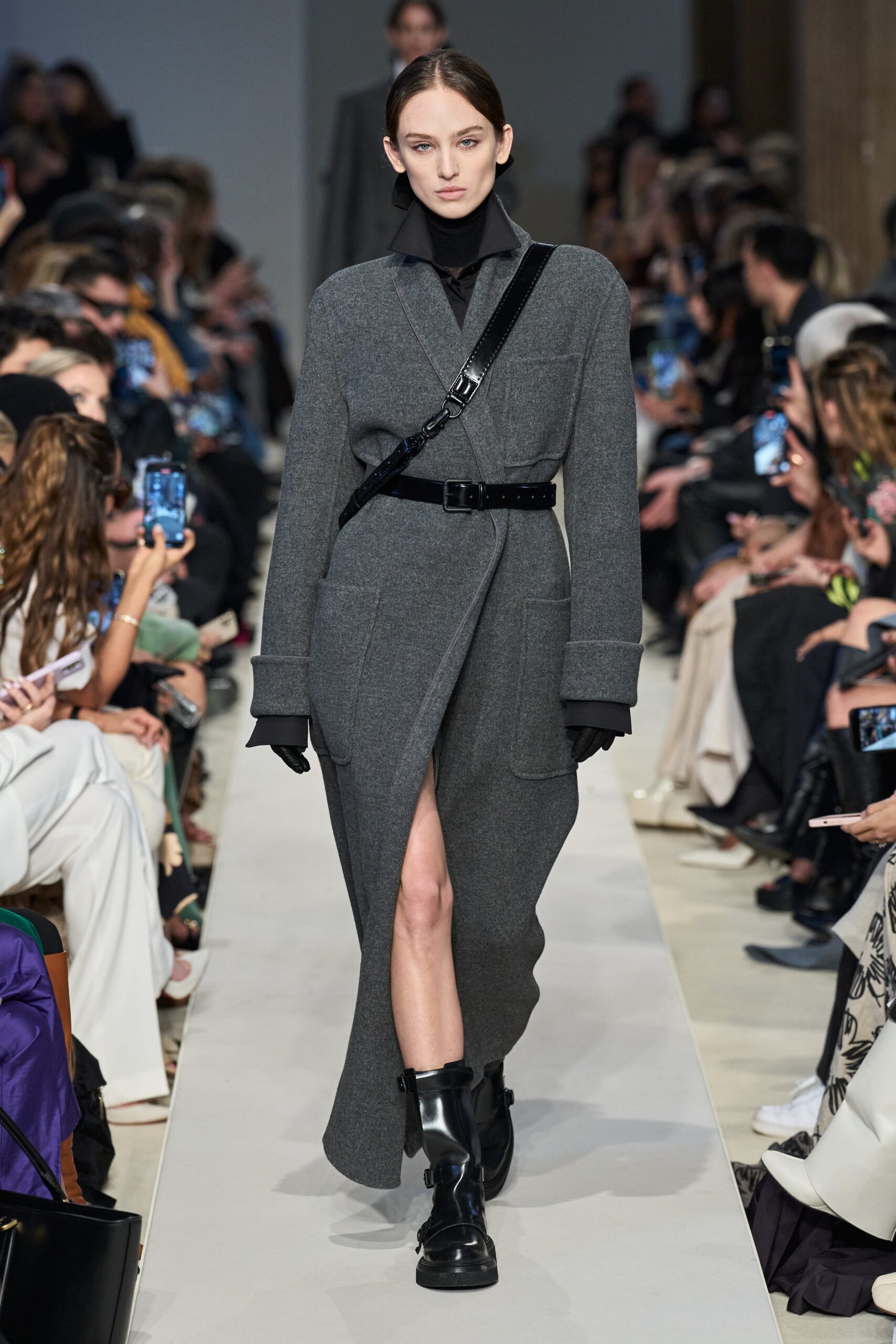 Max Mara F/W 23 Look 27
