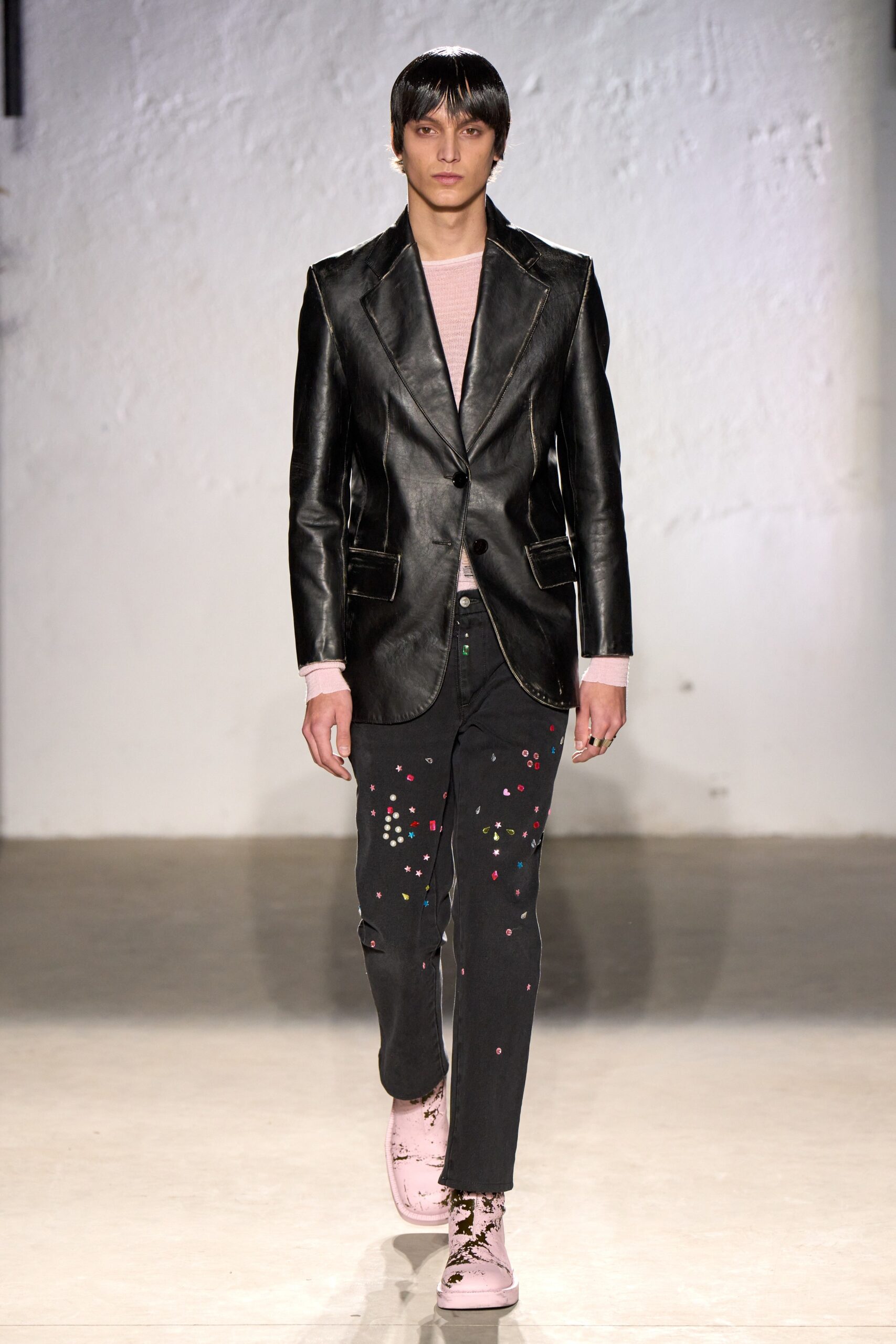 MM6 Maison Margiela F/W 22 Menswear Look 27