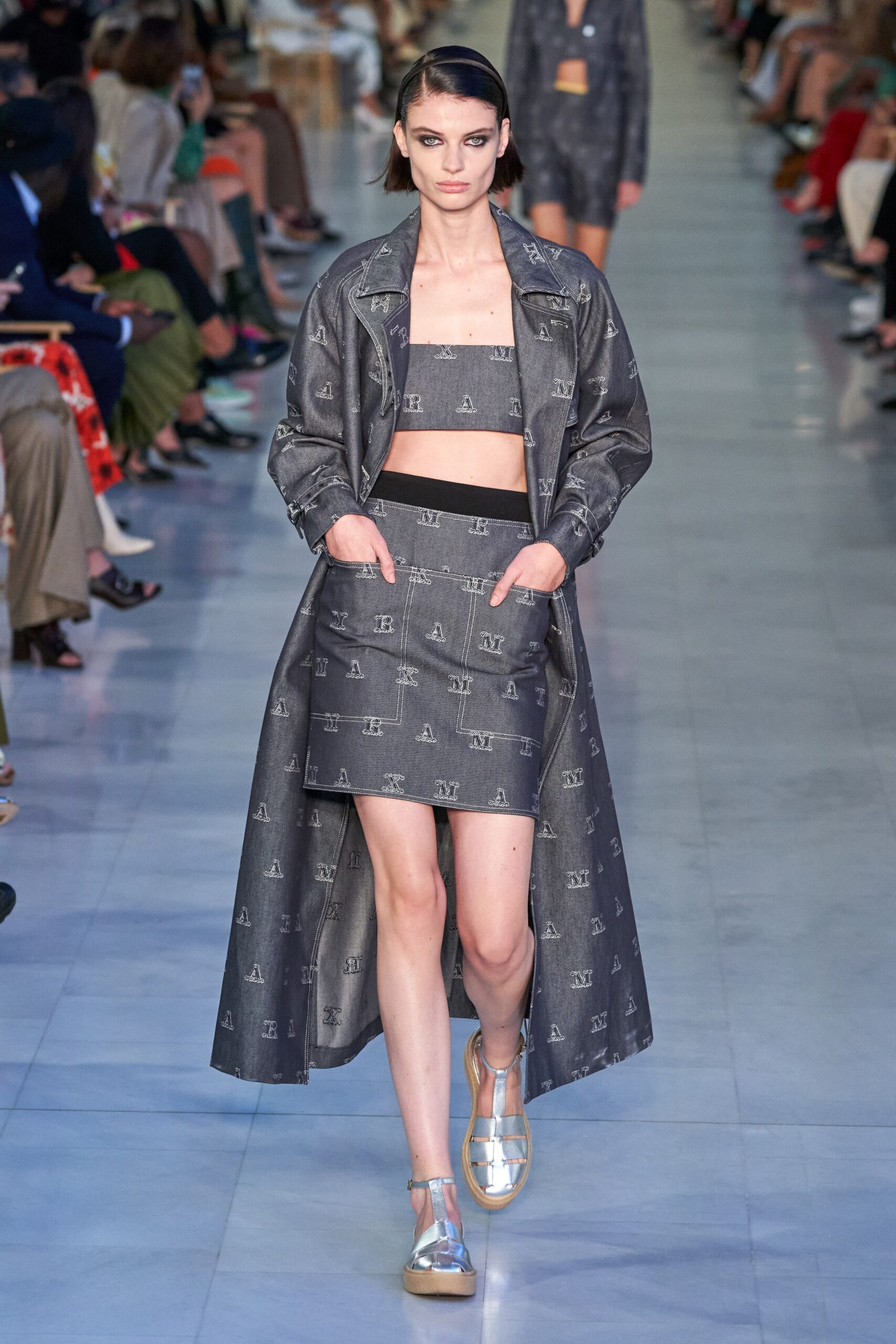 Max Mara S/S 22 Look 29