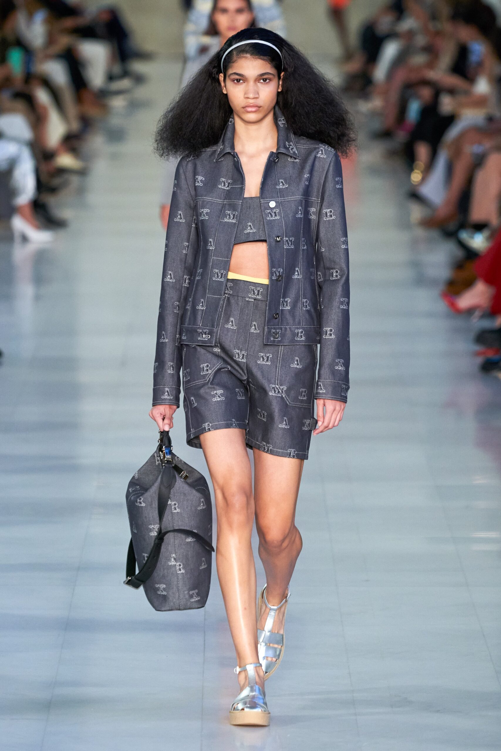 Max Mara S/S 22 Look 30