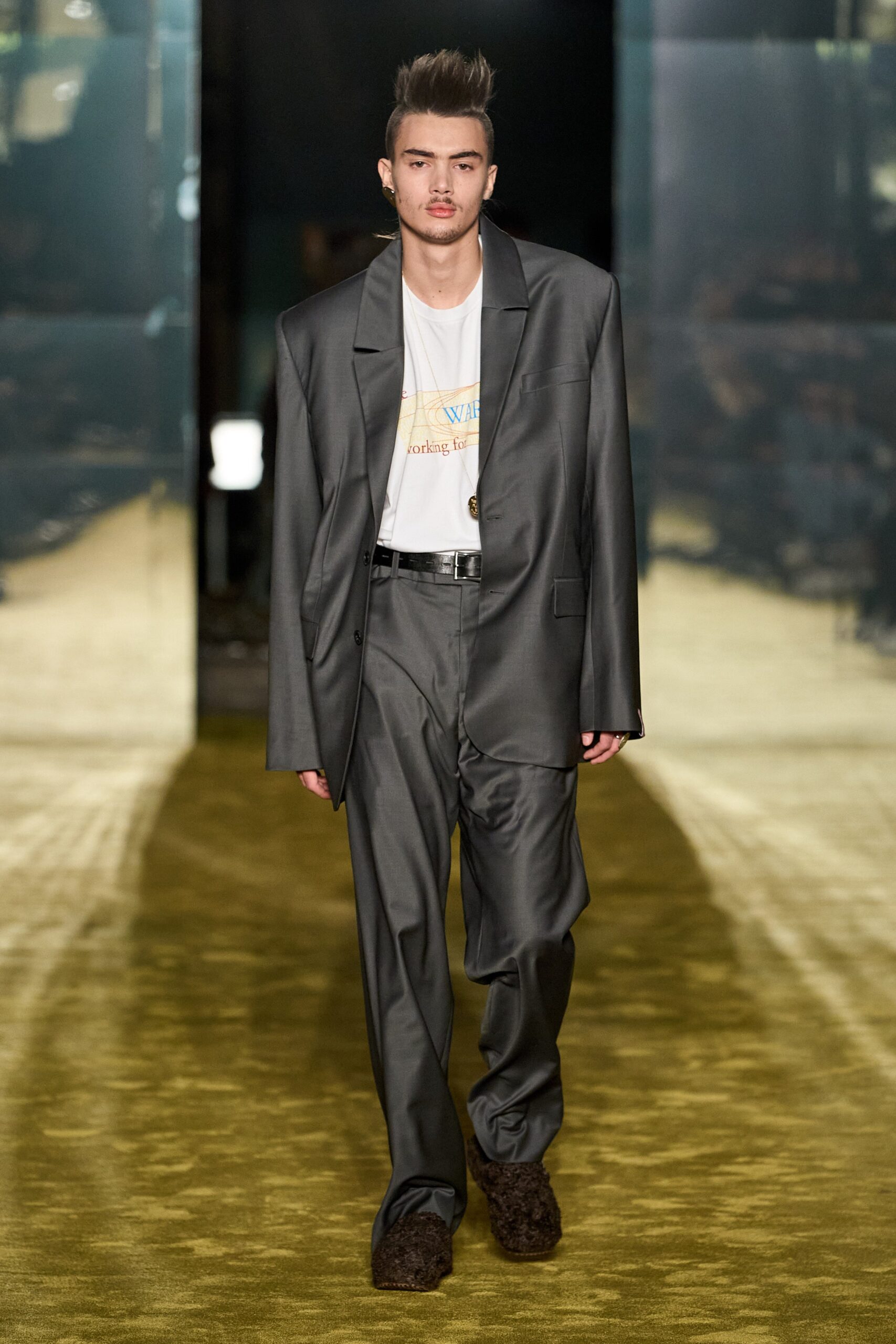 Martine Rose F/W 23 Menswear Look 30