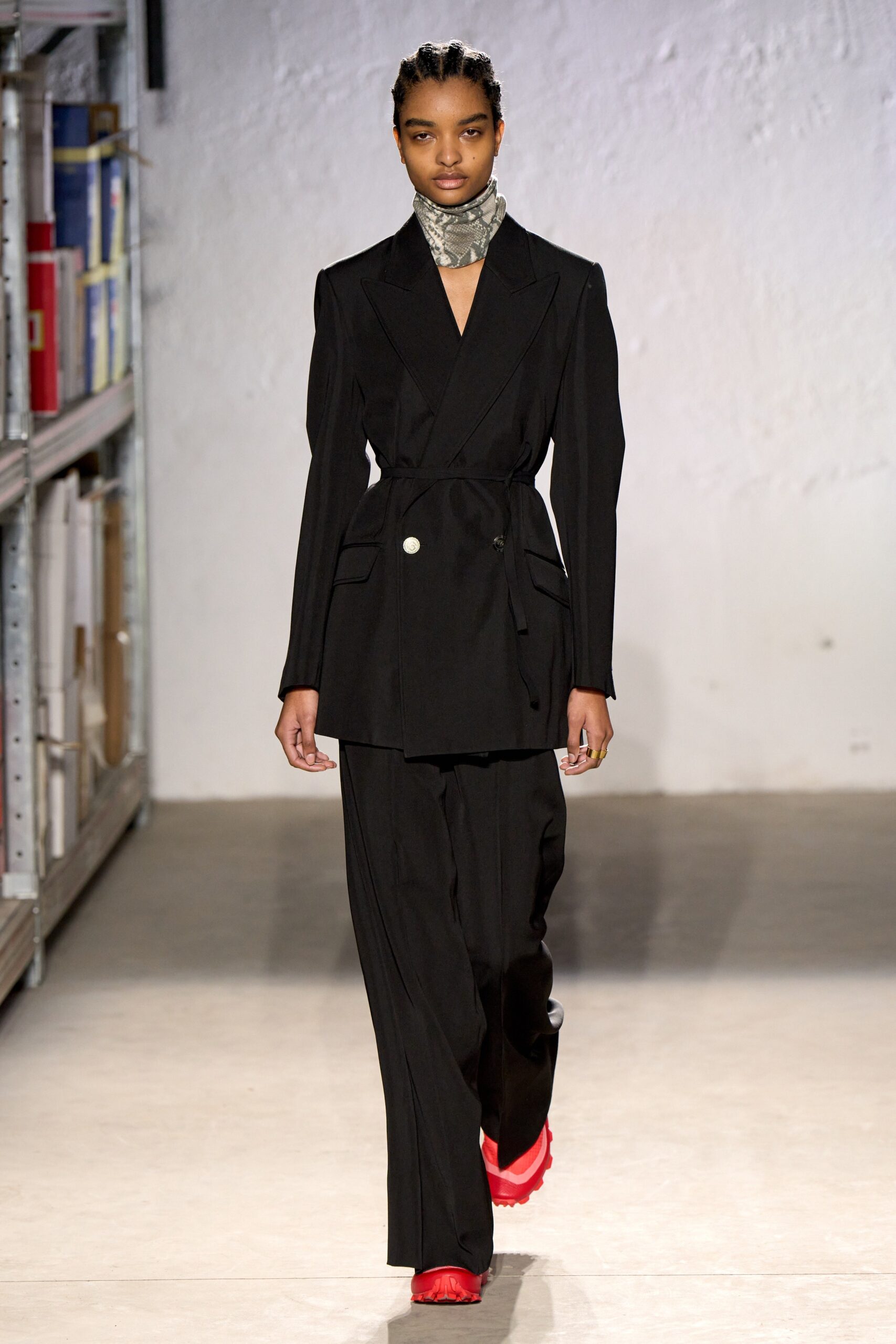 MM6 Maison Margiela F/W 22 Menswear Look 30