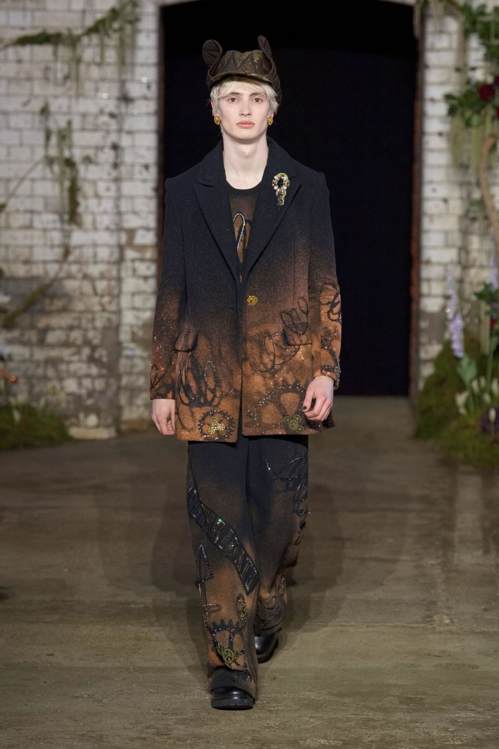 Mithridate F/W 22 Look 32