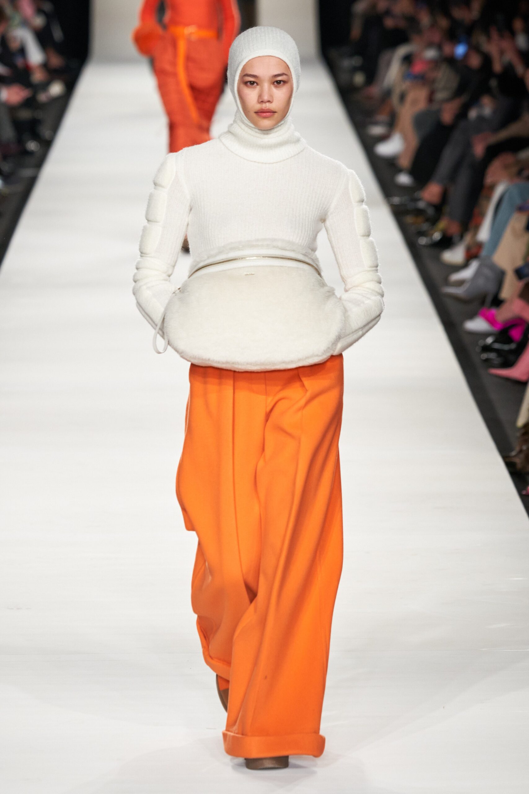 Max Mara F/W 22 Look 35