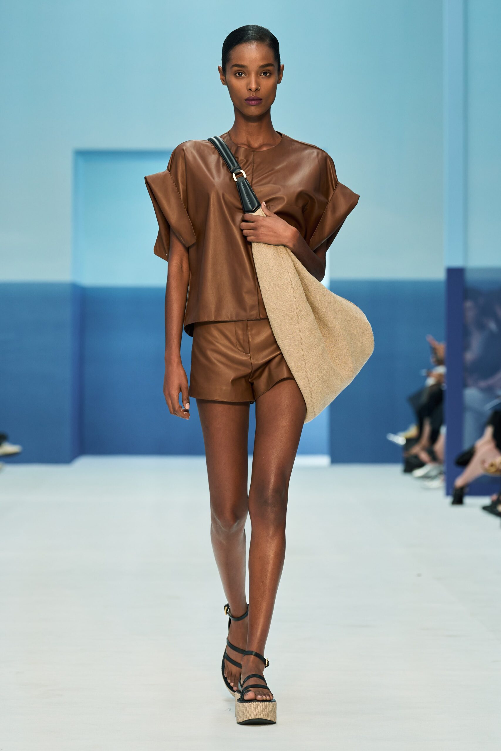 Max Mara S/S 23 Look 35