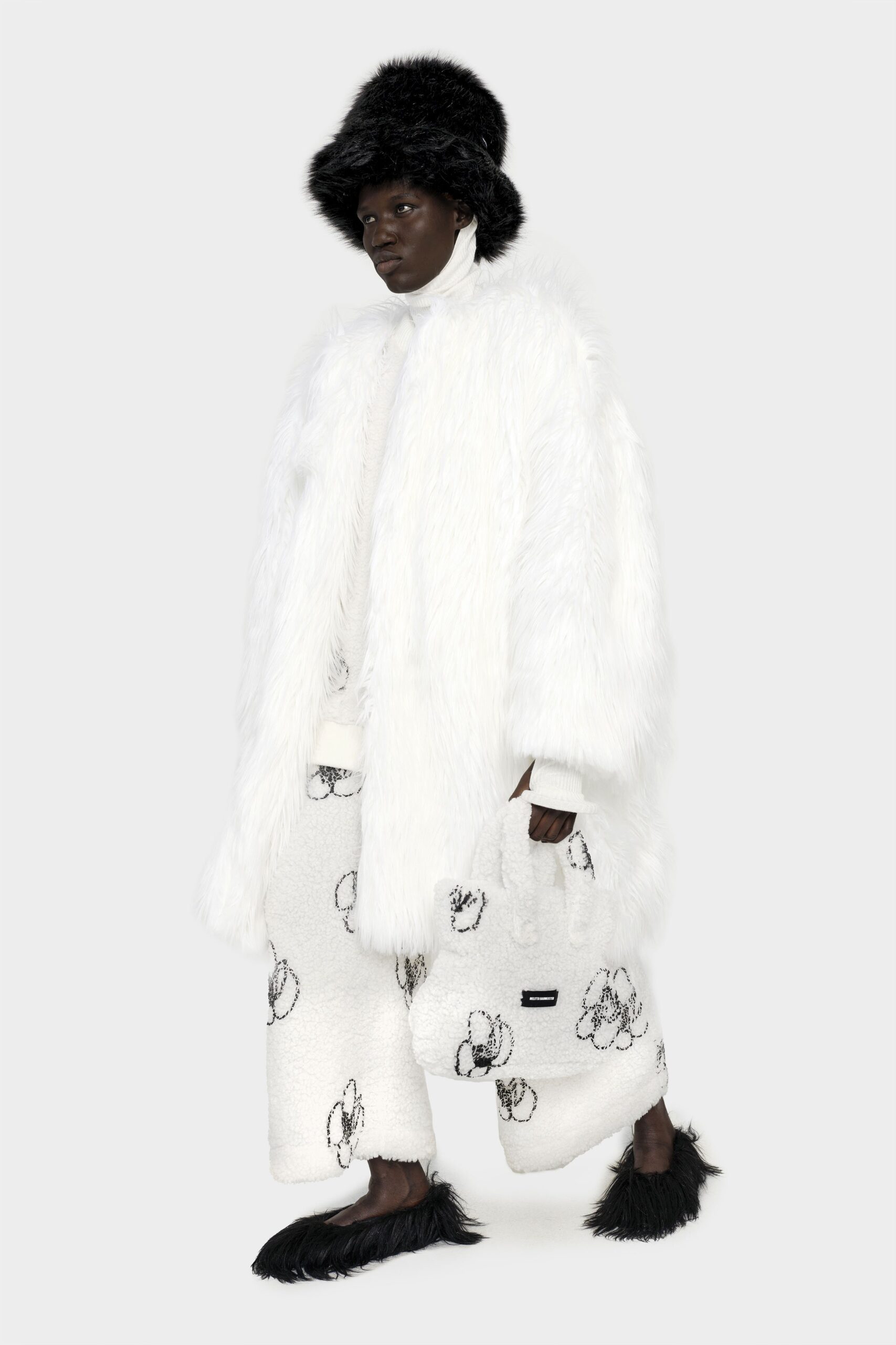 Melitta Baumeister F/W 22 Look 35