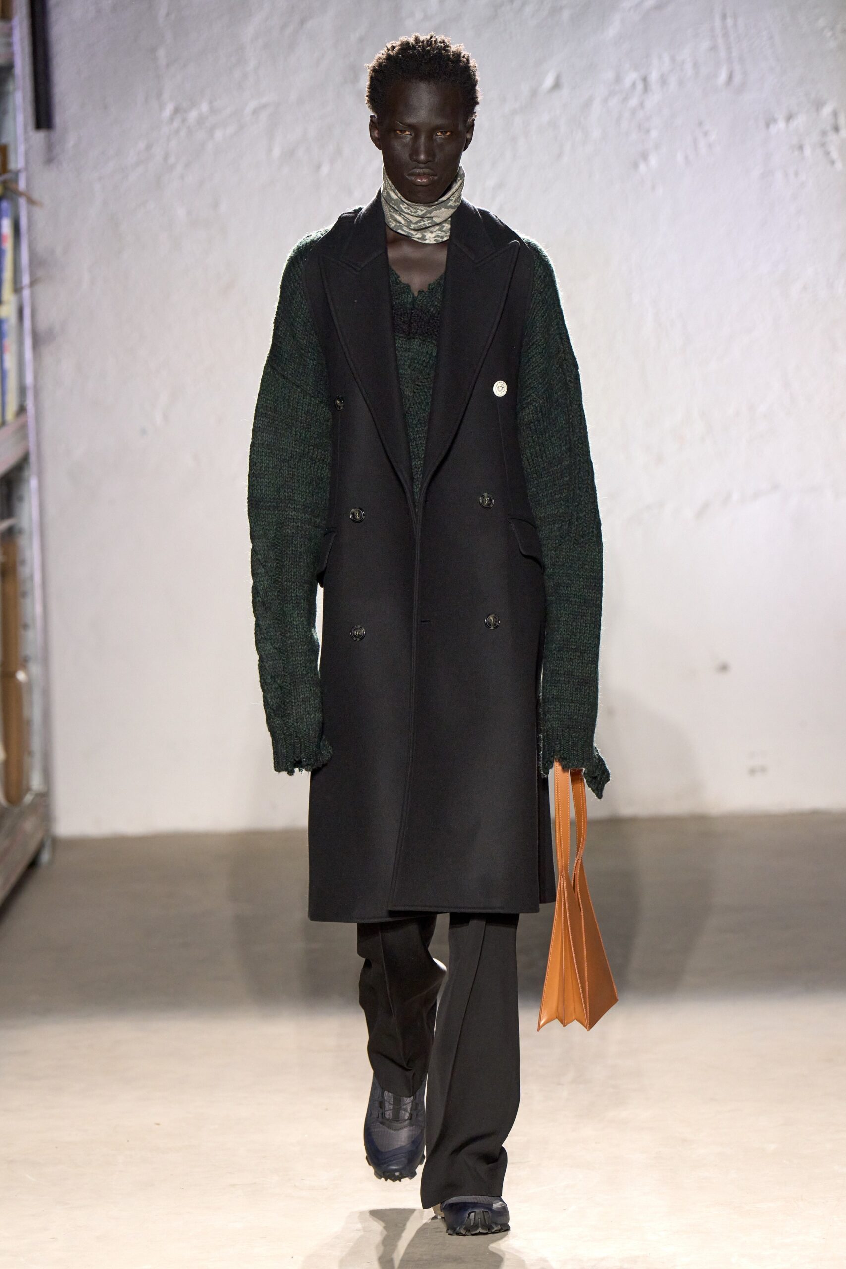MM6 Maison Margiela F/W 22 Menswear Look 37