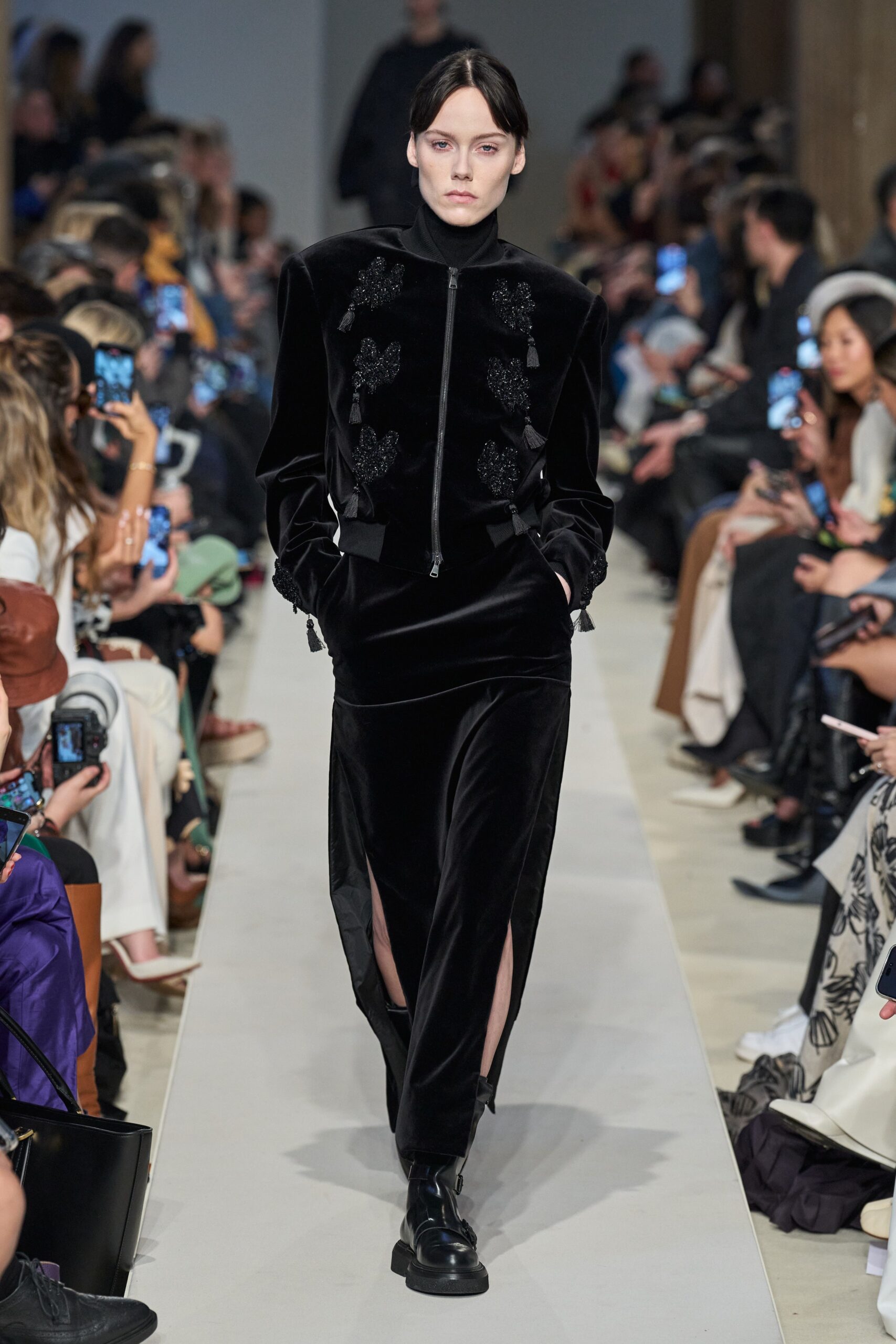 Max Mara F/W 23 Look 40