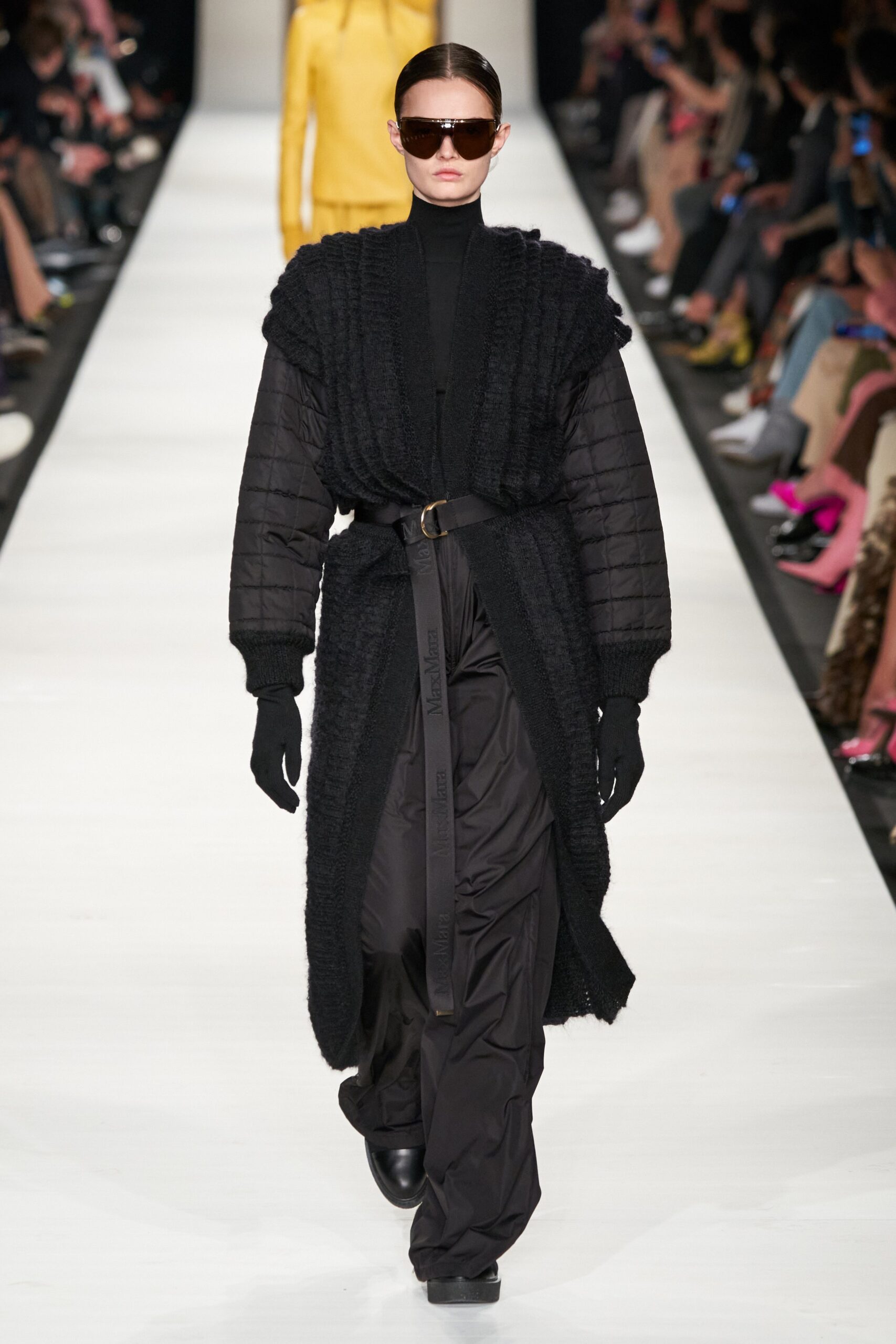 Max Mara F/W 22 Look 43