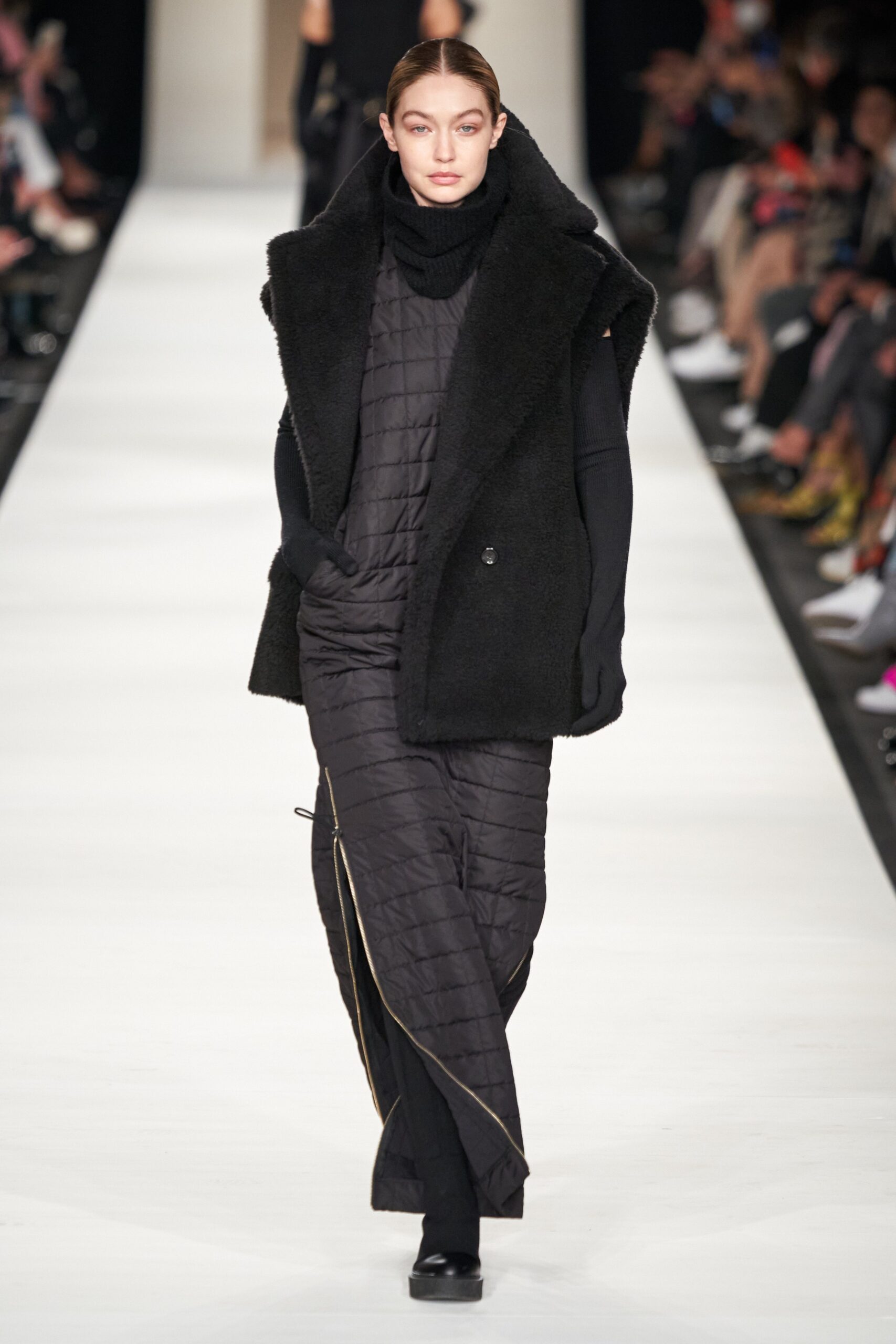 Max Mara F/W 22 Look 47