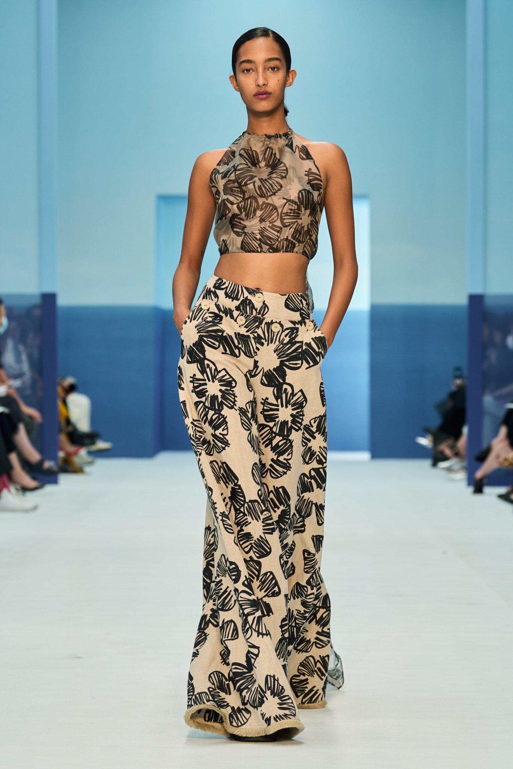 Max Mara S/S 23 Look 48