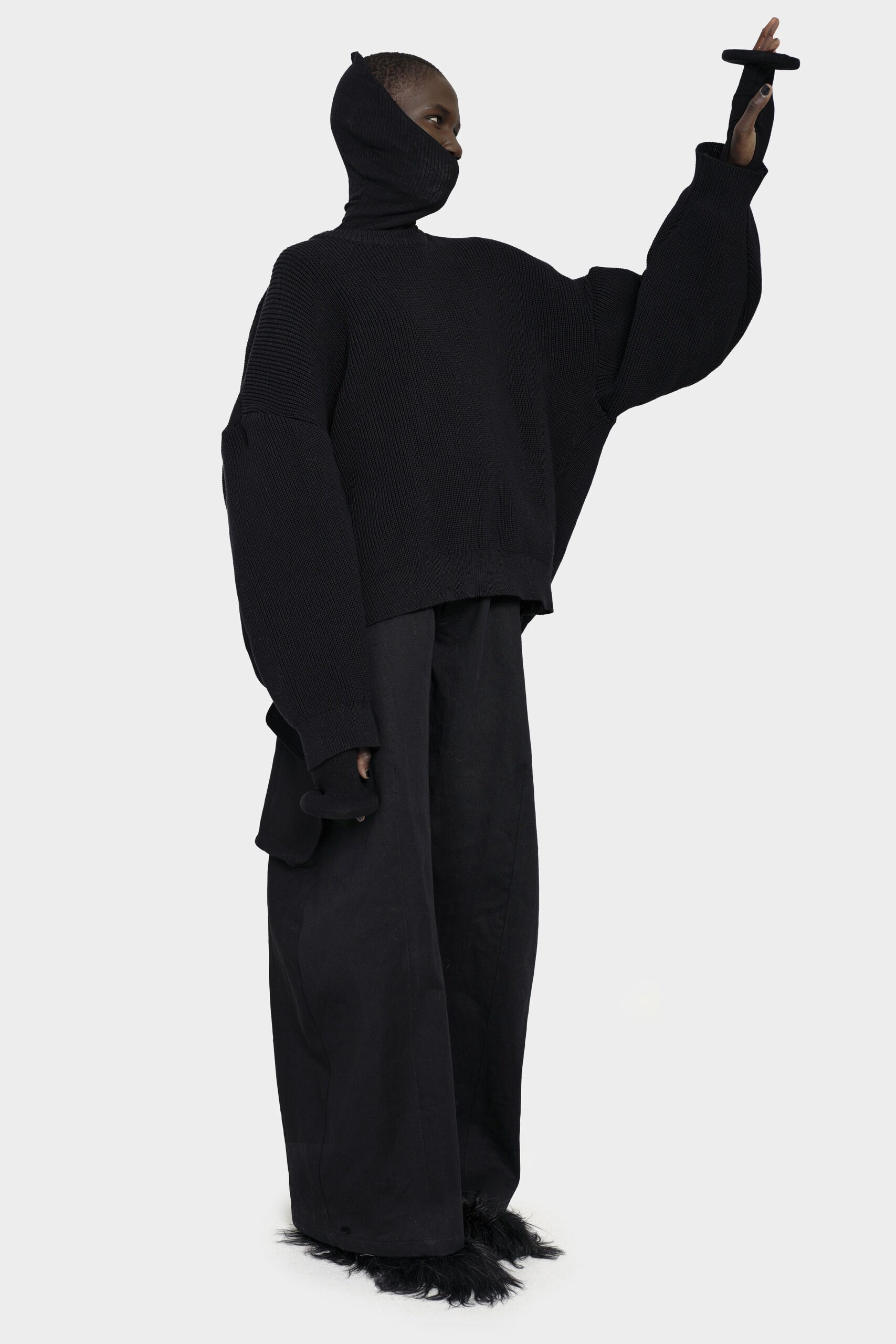 Melitta Baumeister F/W 22 Look 53