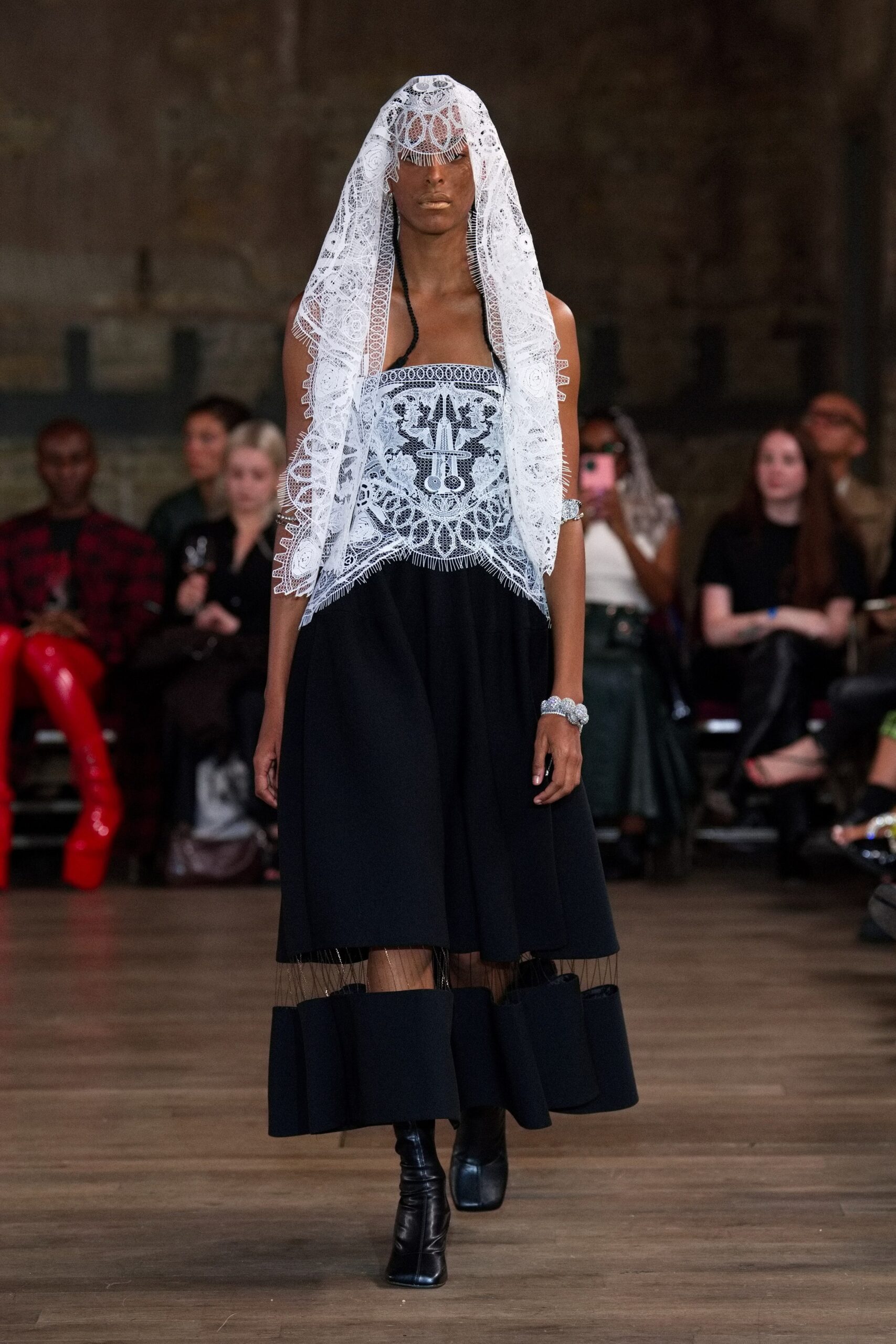 Mithridate S/S 23 Look 53