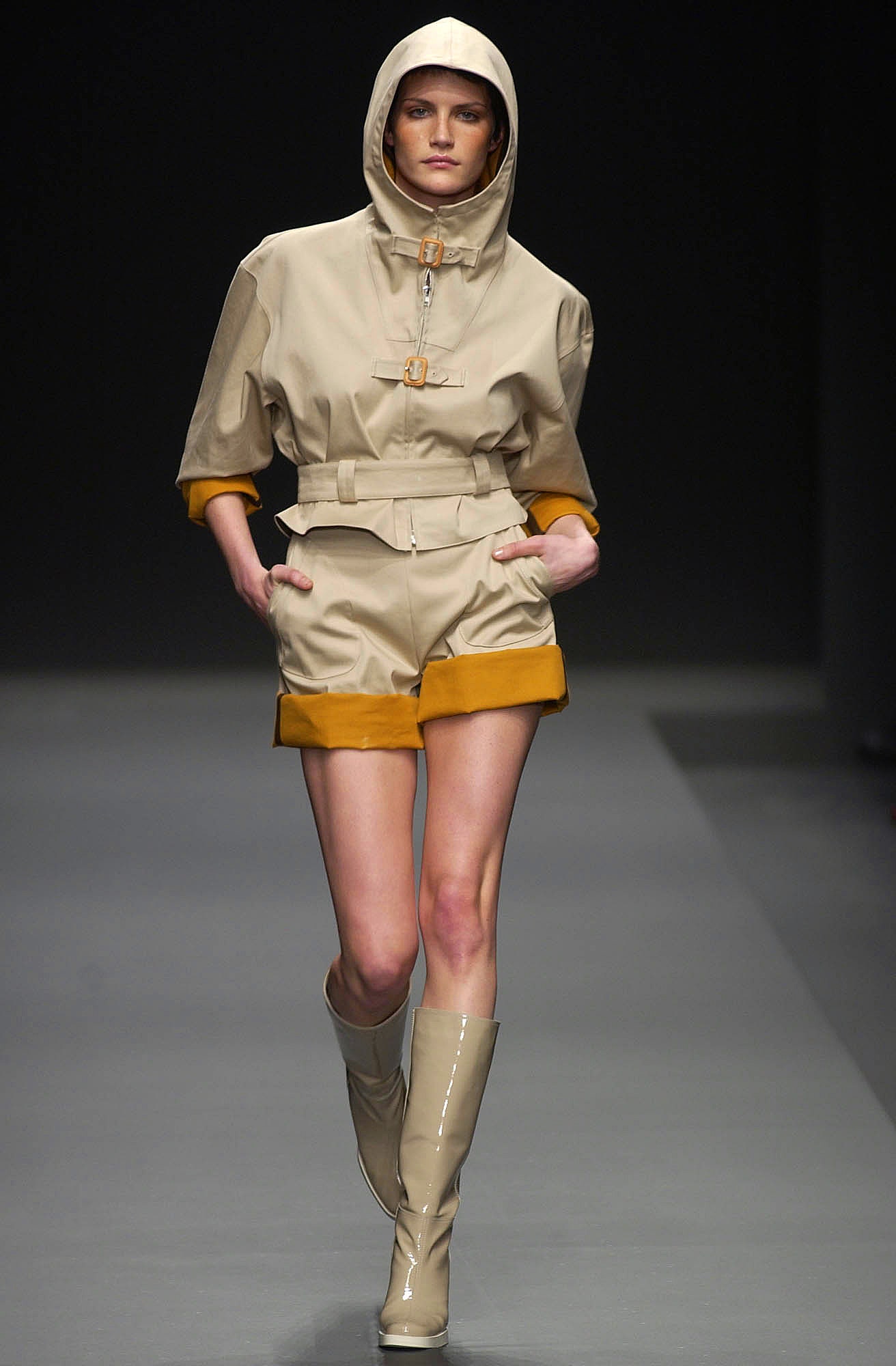 Miu Miu Fall 2002 Ready-to-Wear