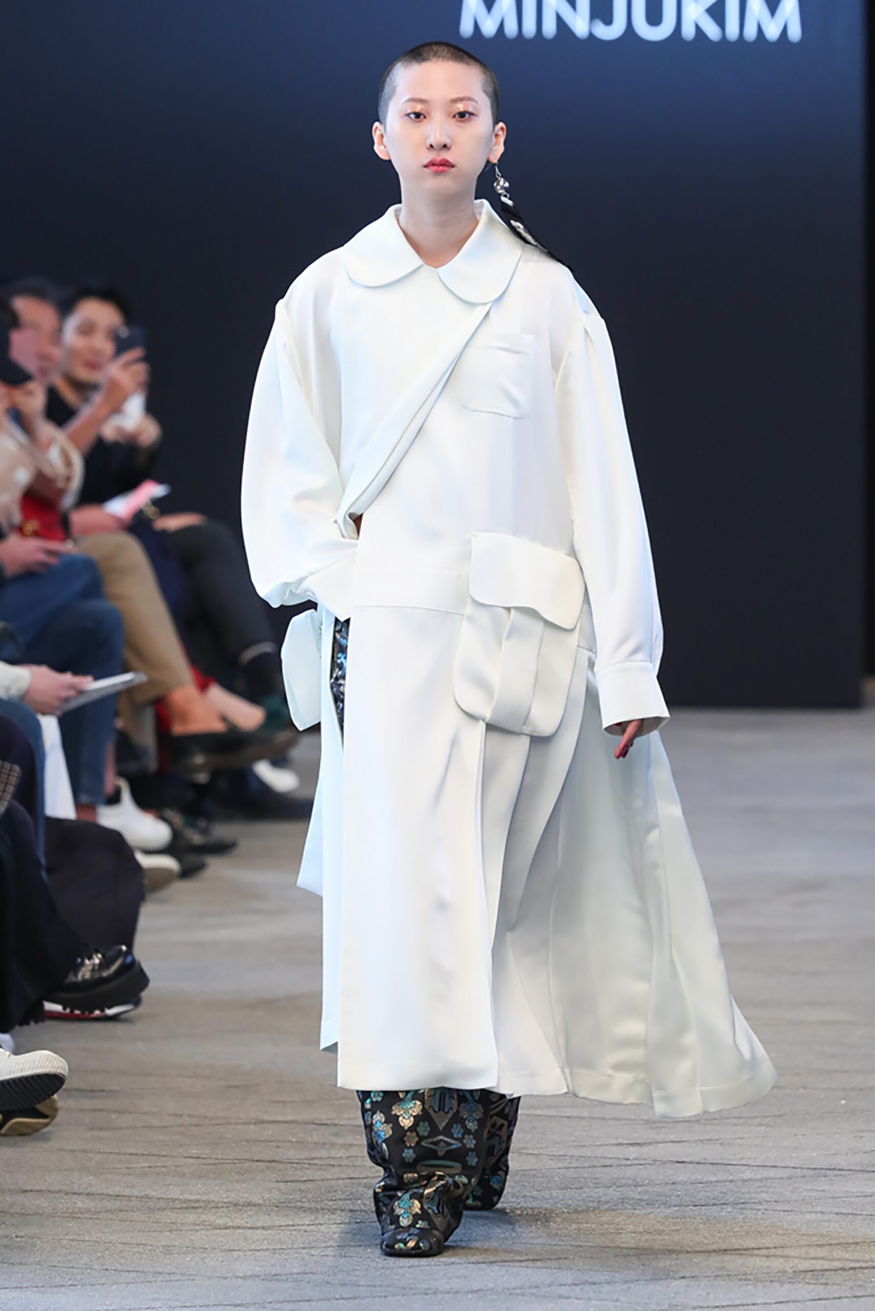 Minju Kim Seoul F/W 18 Look 2