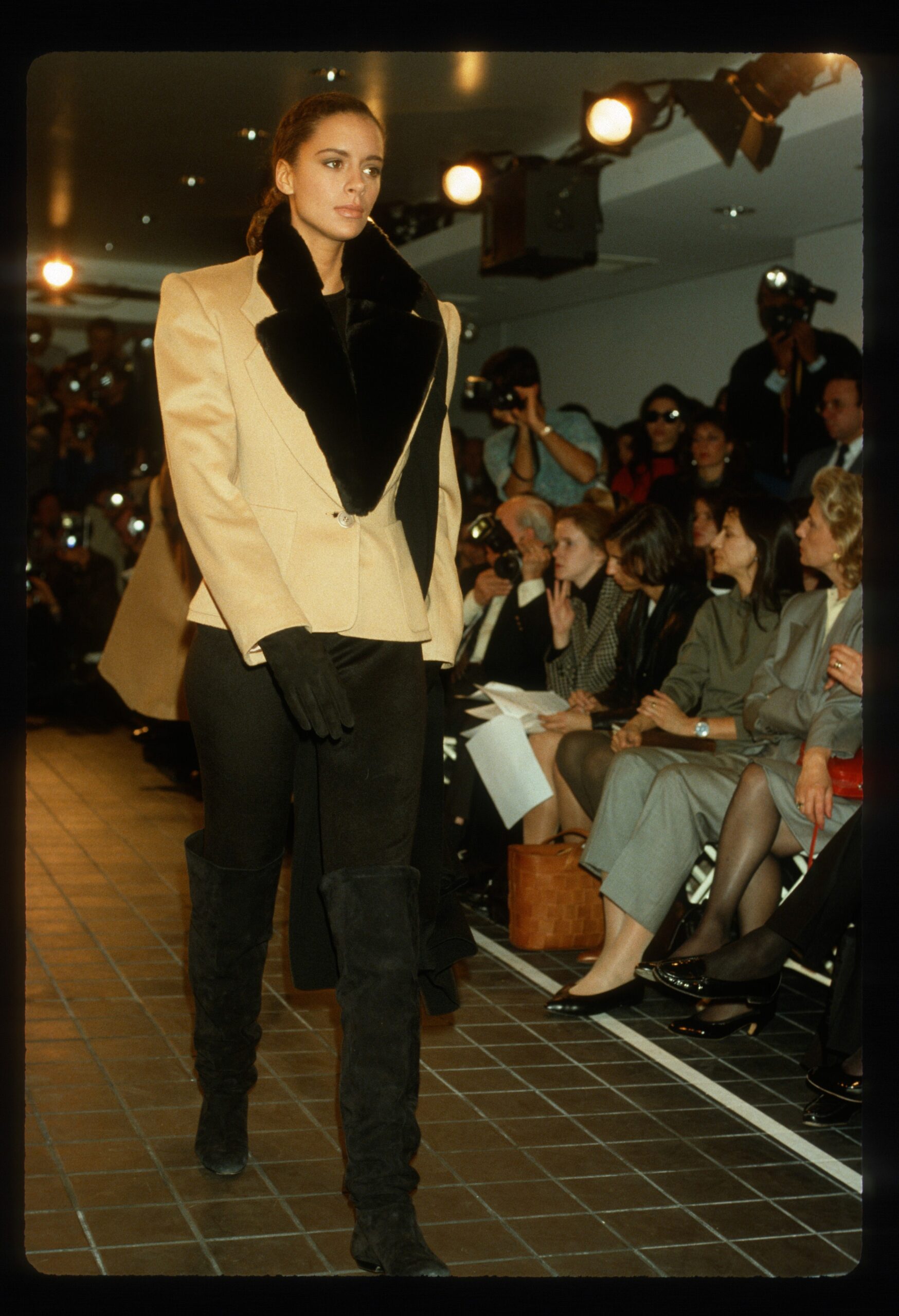 Michael Kors Collection F/W 88 Look 25