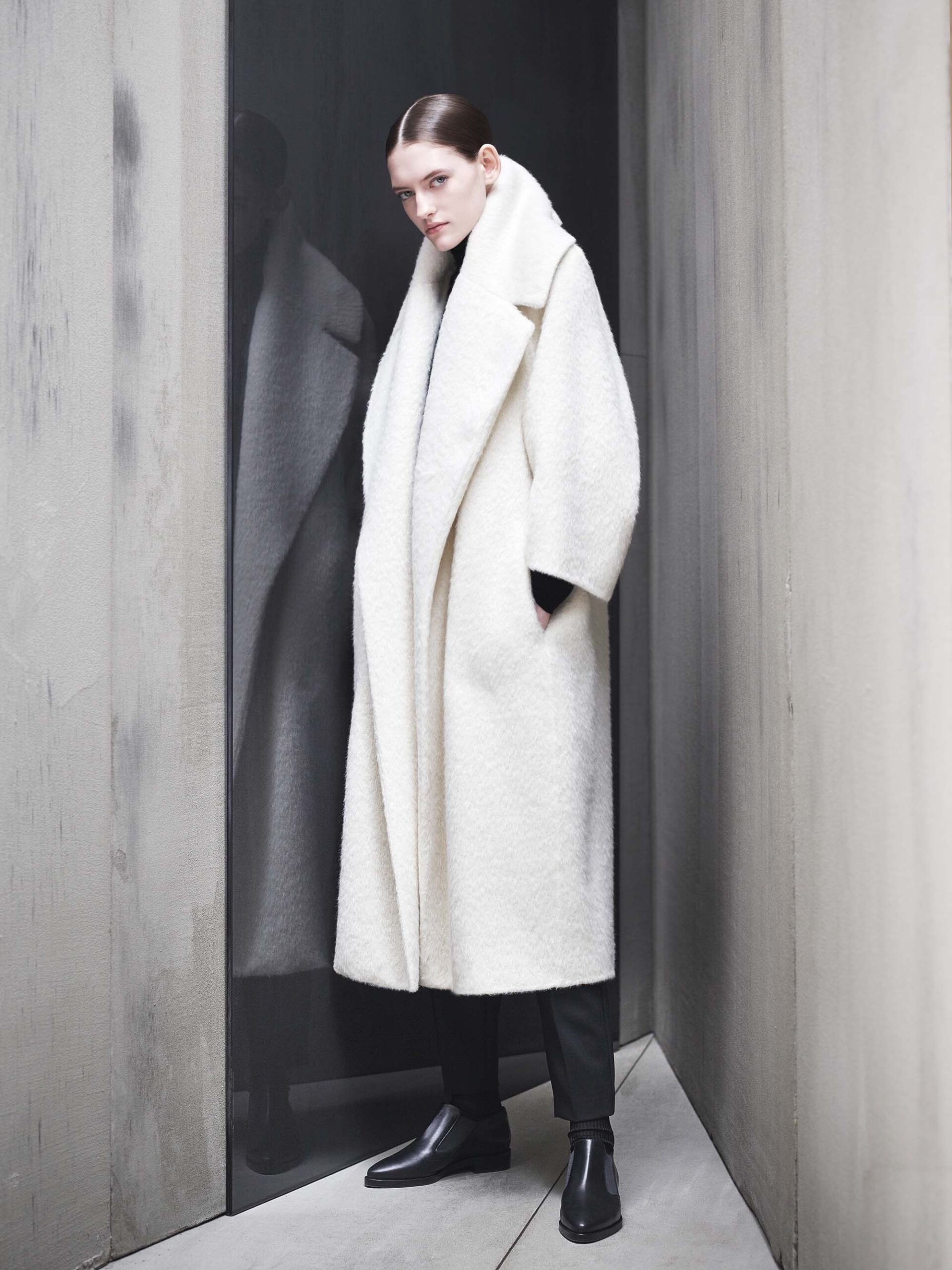 Max Mara Atelier F/W 17 Look 3