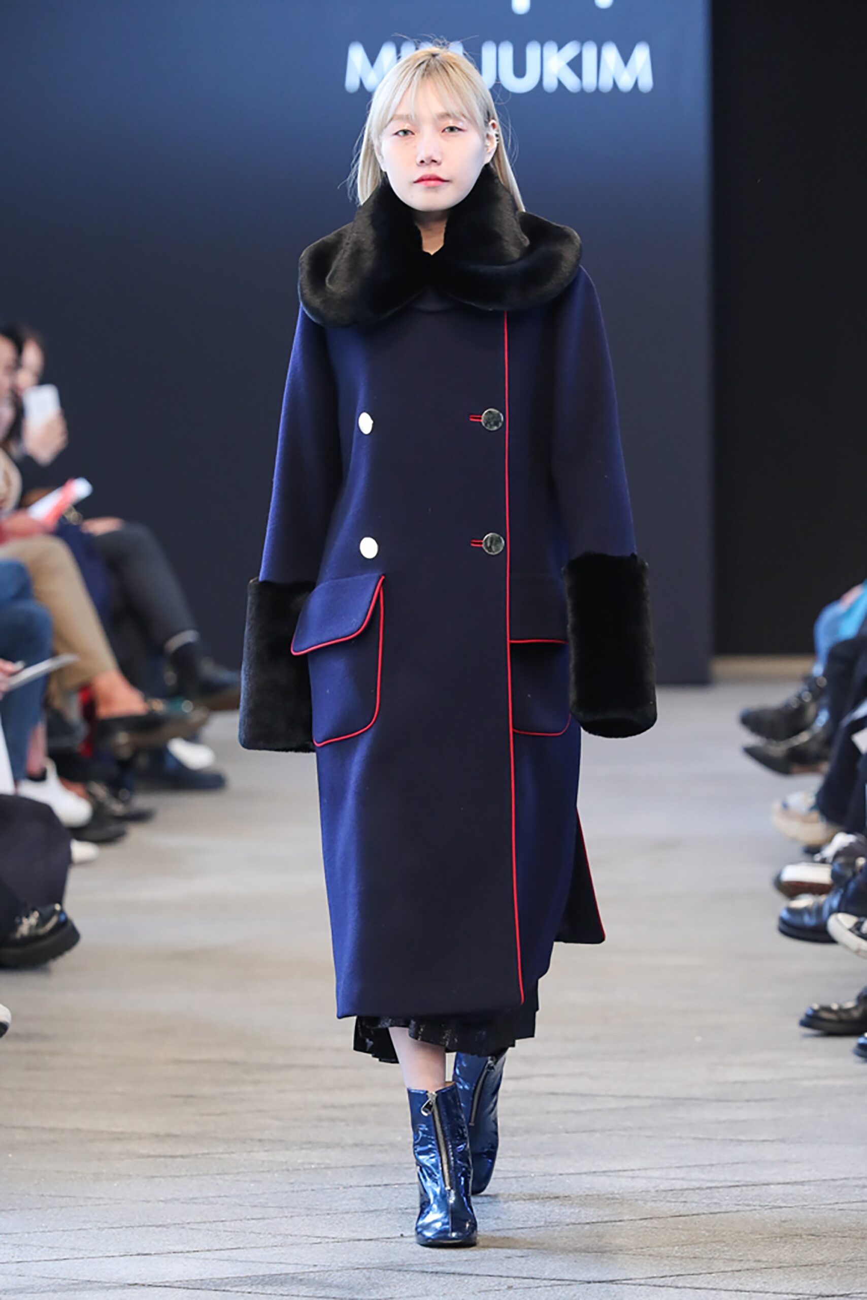 Minju Kim Seoul F/W 18 Look 6