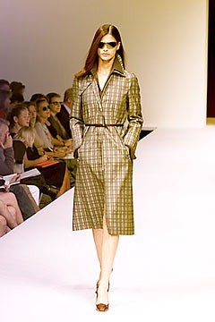 Max Mara S/S 00 Look 19