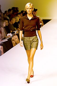 Max Mara S/S 00 Look 22