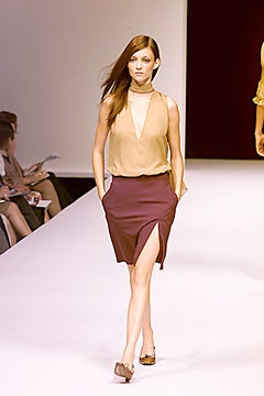 Max Mara S/S 00 Look 37