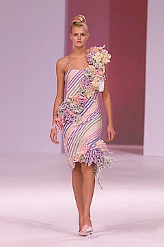 Matthew Williamson S/S 01 Look 1