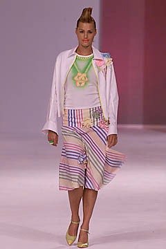Matthew Williamson S/S 01 Look 5