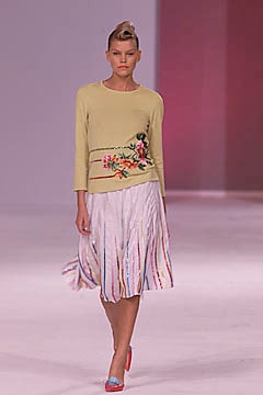 Matthew Williamson S/S 01 Look 6