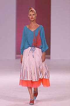 Matthew Williamson S/S 01 Look 7