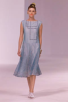 Matthew Williamson S/S 01 Look 9