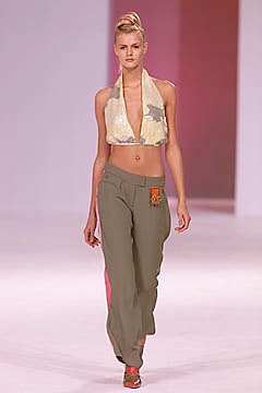 Matthew Williamson S/S 01 Look 34