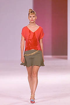 Matthew Williamson S/S 01 Look 40