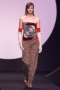 Missoni Fall 2001 Ready-to-Wear