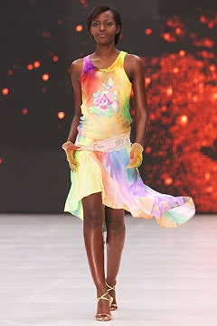 Matthew Williamson S/S 02 Look 6