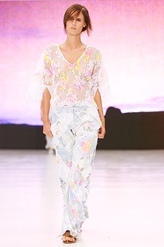 Matthew Williamson S/S 02 Look 13