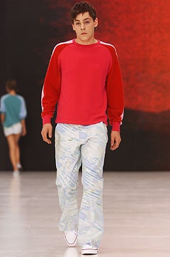 Matthew Williamson S/S 02 Look 16