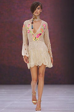 Matthew Williamson S/S 02 Look 34