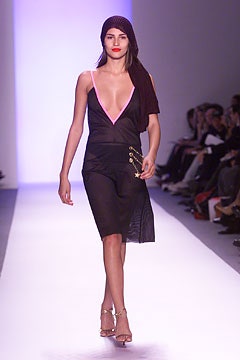 Matthew Williamson F/W 02 Look 27
